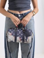 Lv bag - Image 8