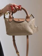 LOUIS VUITTON - Image 5