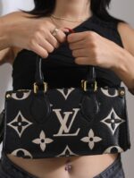 LOUIS VUITTON - Image 4