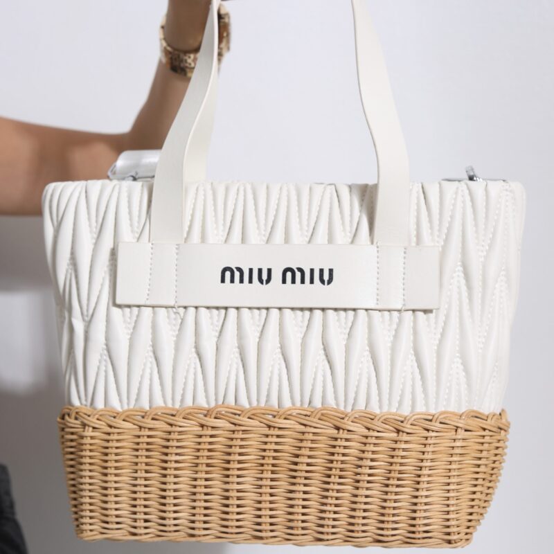 MIU MIU